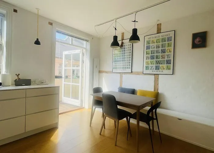 Apartmentincopenhagen 1619 아파트 *
